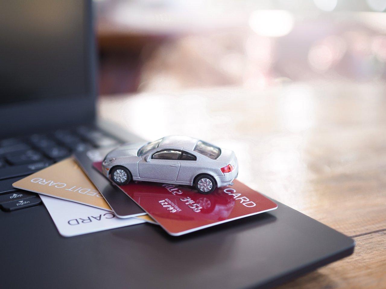 Assurance automobile en ligne : évolutions réglementaires et conseils pour bien choisir