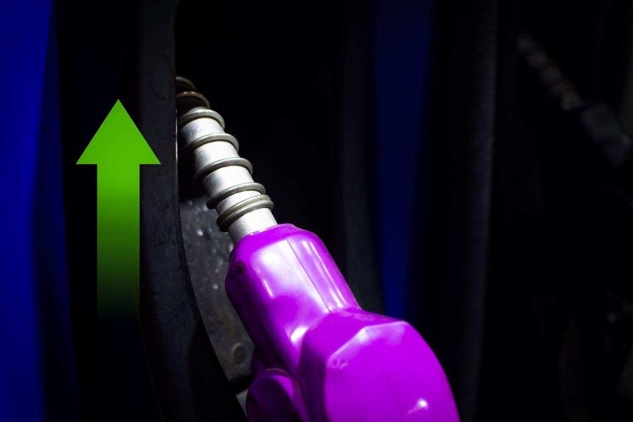 Comment économiser du carburant : astuces pratiques pour réduire vos dépenses