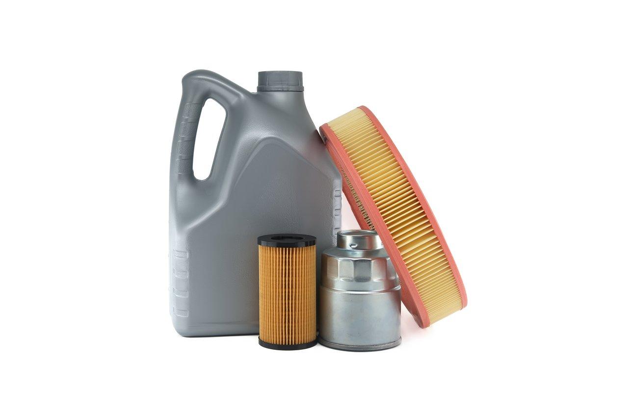 Contrôler et remplacer les filtres essentiels de sa voiture : air, habitacle, carburant, huile