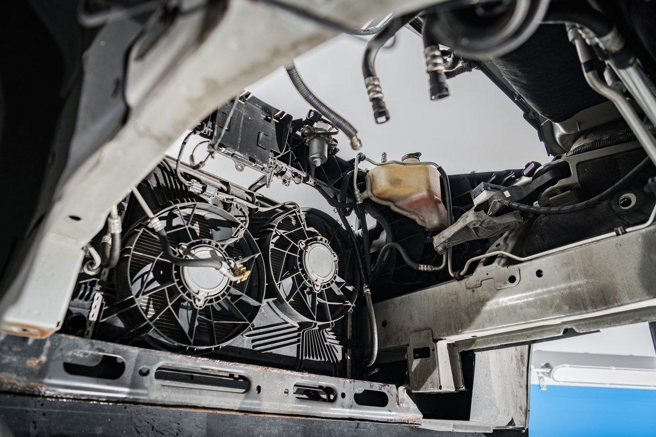 Convertir une voiture thermique en hybride léger : accessoires essentiels et budget détaillé