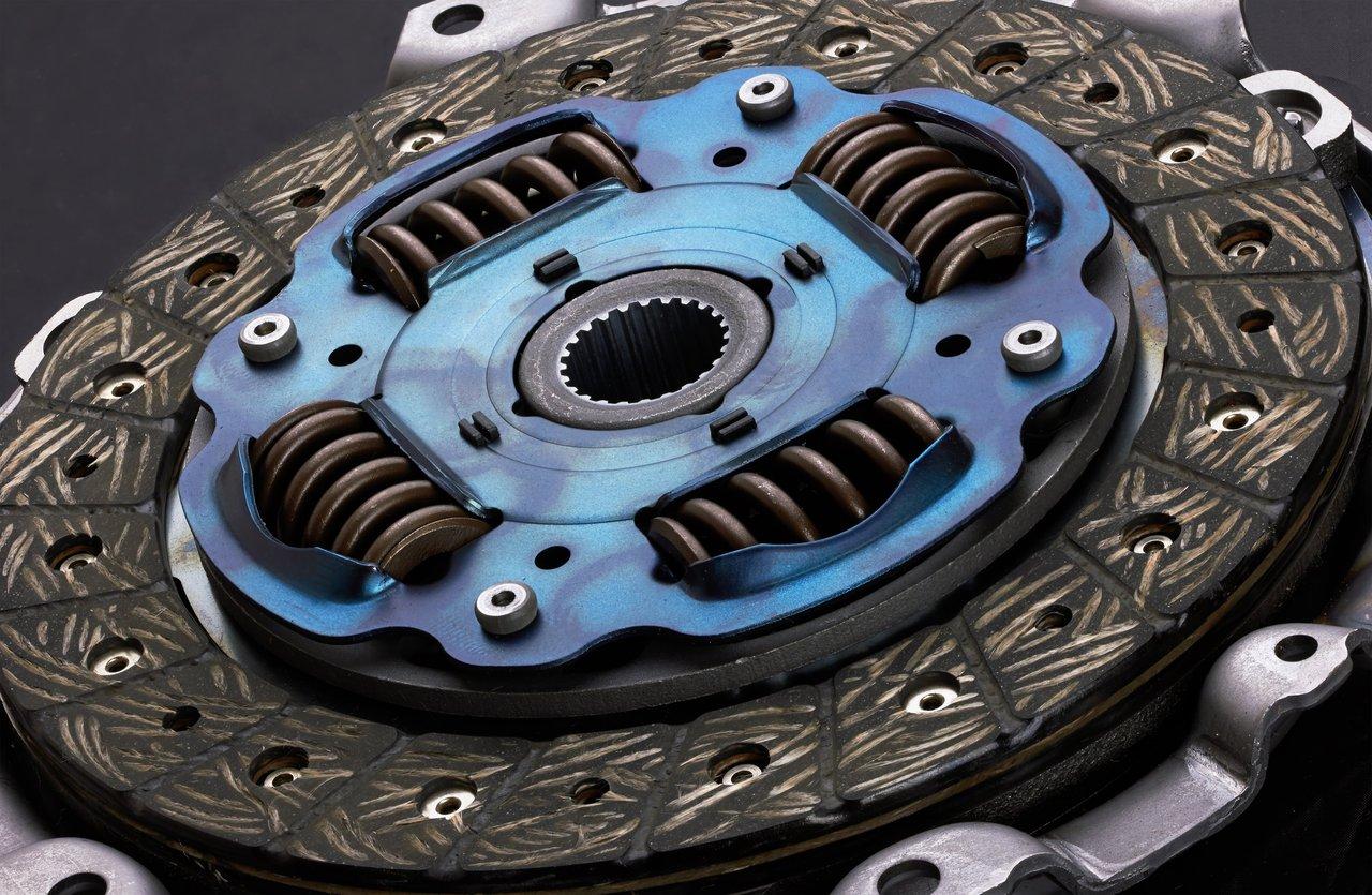 Coût moyen d’un changement d’embrayage sur Renault Clio IV en 2026