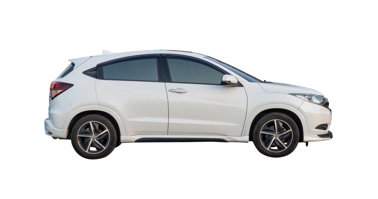 Essai Suzuki S-Cross hybride : fiabilité japonaise versus crossovers européens