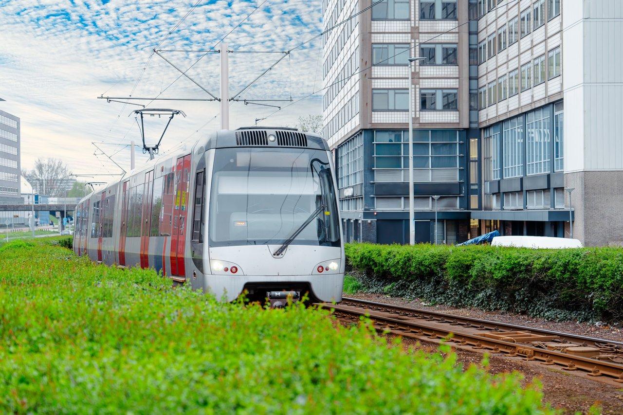 Optimiser ses trajets urbains multimodaux en 2025 : stratégies et outils numériques