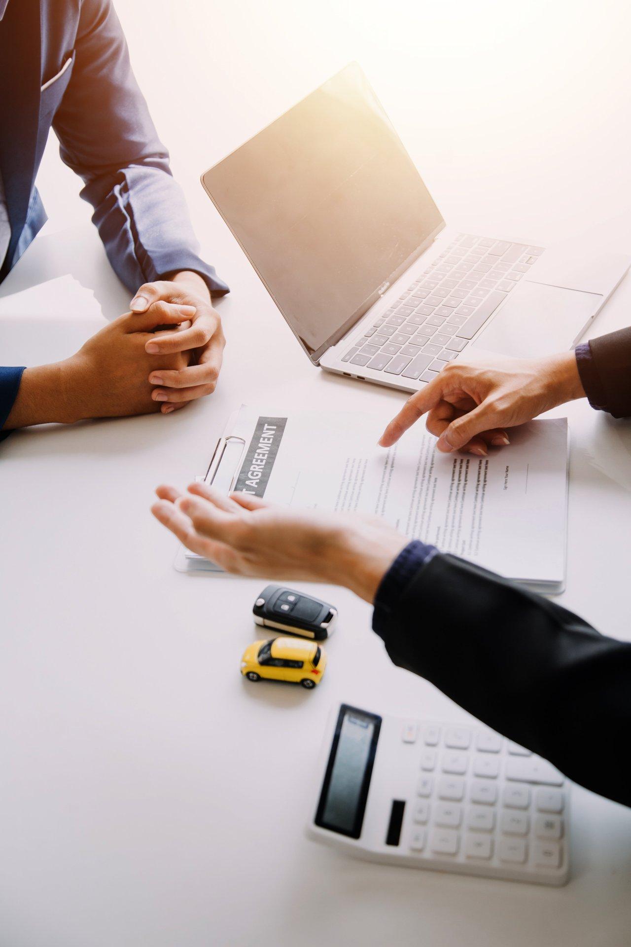 Quel est le meilleur moment pour renégocier son assurance auto ?