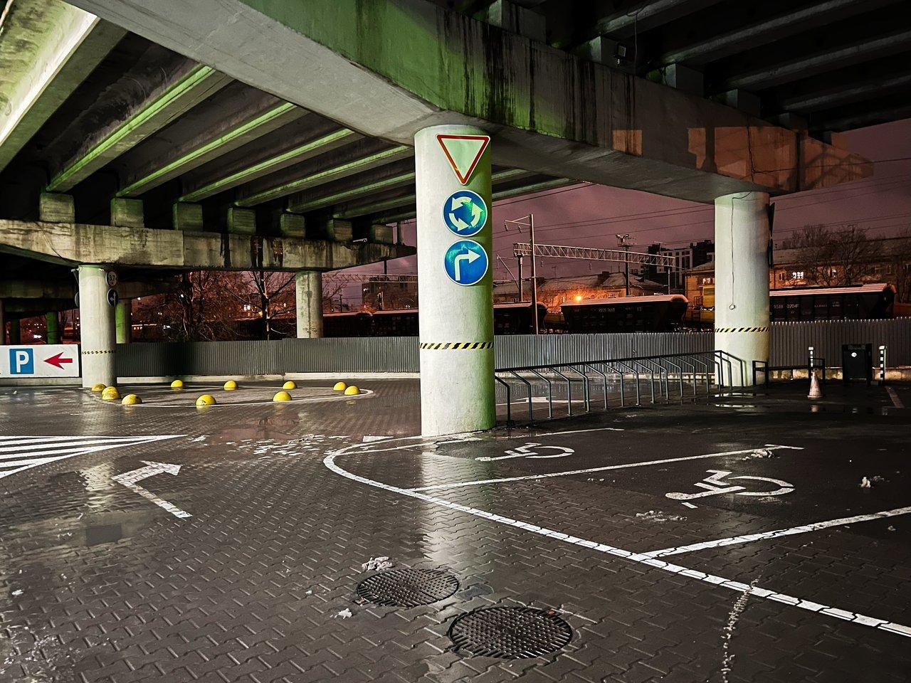 Stationnement résidentiel urbain : guide complet pour abonnement, tarifs et délais en centre-ville