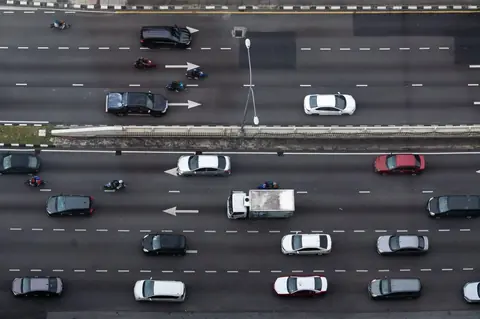 Abonnement mensuel Citiz vs Yea! : analyse complète des tarifs et avantages pour trajets urbains quotidiens