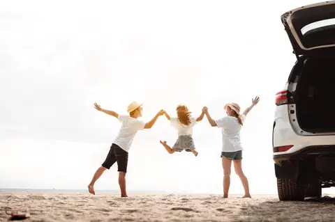 Bien choisir sa voiture familiale : critères essentiels et conseils pratiques