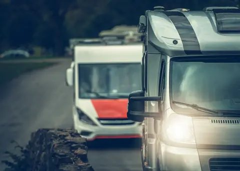 Caravanes & Camping-cars
