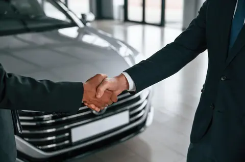 Comment négocier le prix de sa voiture d'occasion chez un concessionnaire ou un particulier