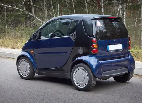 Démystifier l’achat de la première voiture : conseils essentiels pour jeunes conducteurs