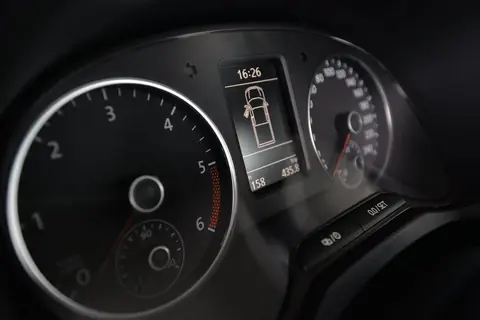 DS N°8 : La révolution UX des dashboards, critère décisif d’achat en 2026