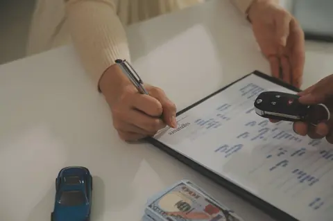 Financement auto : comprendre et comparer crédit et leasing