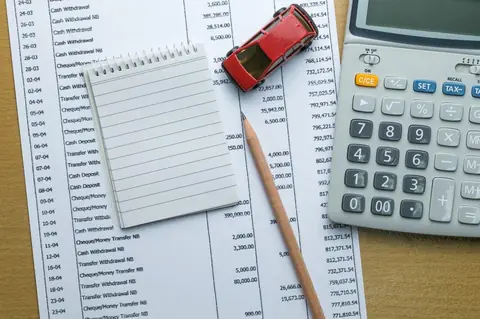 Leasing, location longue durée ou achat : quelle option choisir pour optimiser son budget auto ?