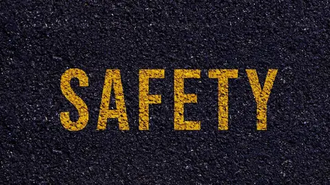 Nouvelles normes de sécurité routière dès septembre 2025 : impacts majeurs pour les conducteurs