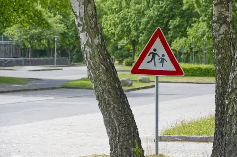 Rentrée 2025 : préparer son véhicule et respecter la sécurité en trafic scolaire