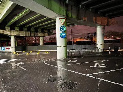 Stationnement résidentiel urbain : guide complet pour abonnement, tarifs et délais en centre-ville