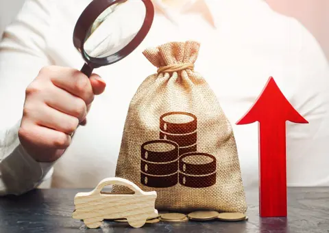 Tarifs assurance auto 2026 : anticiper une hausse de 4,5 à 5,5 %