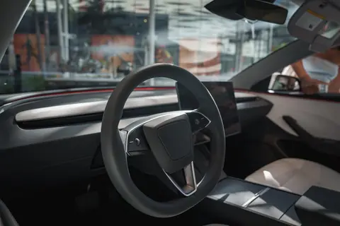Test Tesla Model 3 Propulsion 2025 : Innovations Clés et Expérience de Conduite