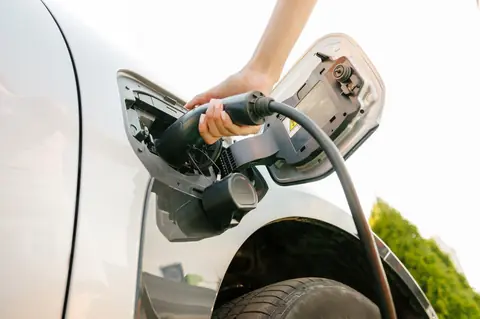 Voiture électrique et impact environnemental : ce qu’il faut vraiment savoir
