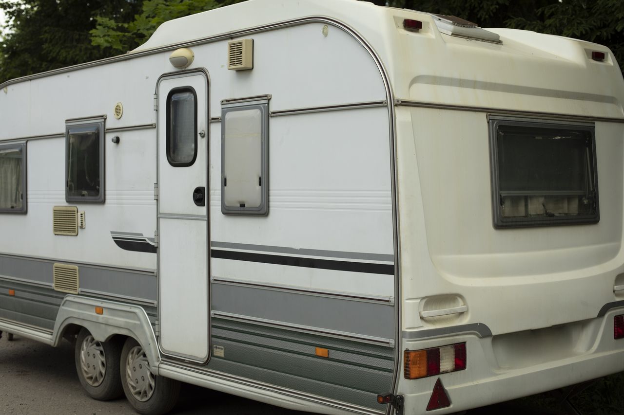 Camping-car de 10 ans et plus : combien coûte l’entretien annuel ?