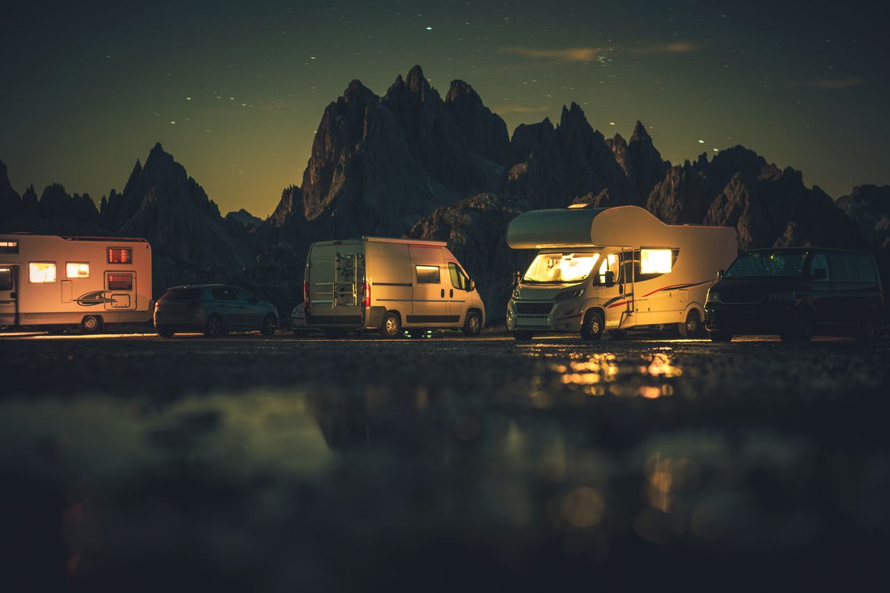 Caravanes & Camping-cars