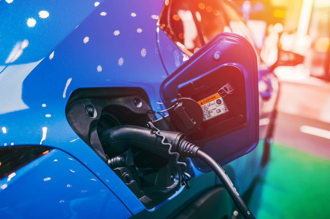 Carte des subventions pour véhicules électriques : aides régionales pour l'achat d'un véhicule utilitaire électrique.