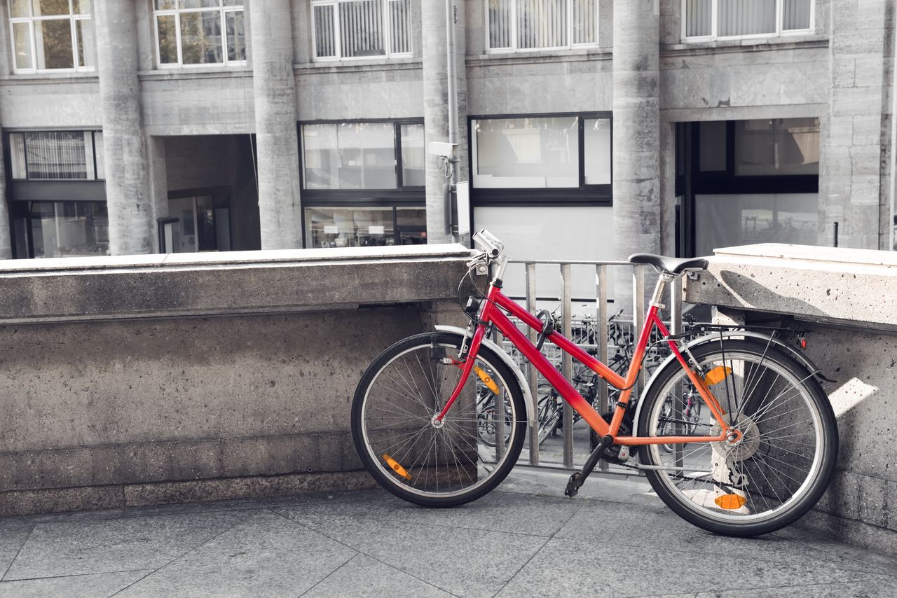 Vélo électrique urbain sous 1500 € en 2026 : les meilleurs choix