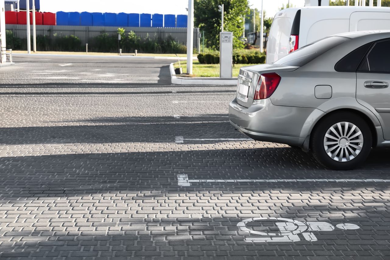 Transport de vélos électriques sur voiture en 2026 : le bon porte-vélo et les règles à respecter